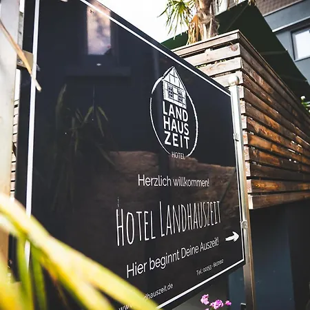 Boutique Landhauszeit 3*