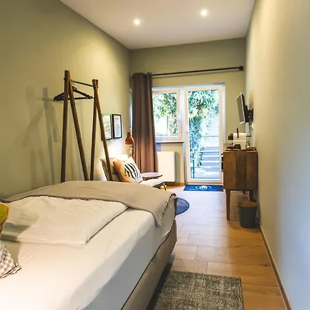 Boutique Landhauszeit 4*