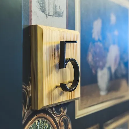 Boutique Landhauszeit 酒店 巴特明斯特艾弗尔