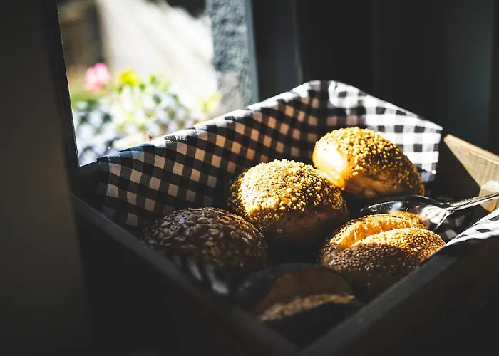 Hotel Boutique Landhauszeit 4*