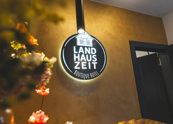 Hotel Boutique Landhauszeit 4*